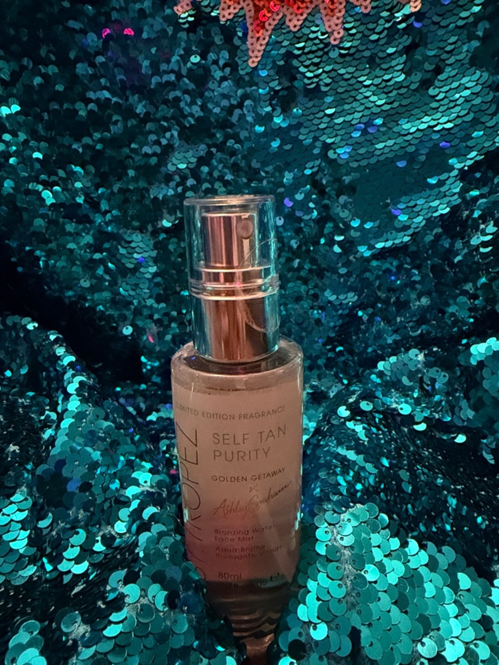 St. Tropez - Self Tan Purity face mist. golden getaway.Ashley Graham.